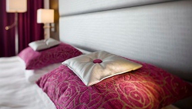 Luxe Hotelkamer met bubbelbad - Hotel Amersfoort A1