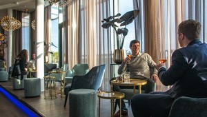 Met een mooi uitzicht over Amersfoort geniet je van de lekkerste drankjes